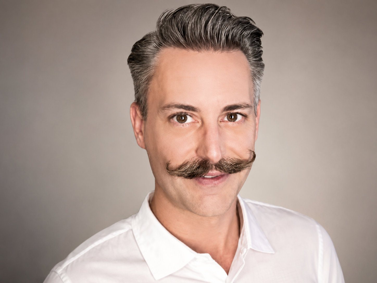 Portrait of Brian Willis